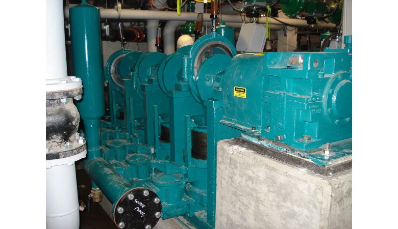 HPE 84/944 Quadruplex Heavy Duty Plunger Pump | Wastecorp 0