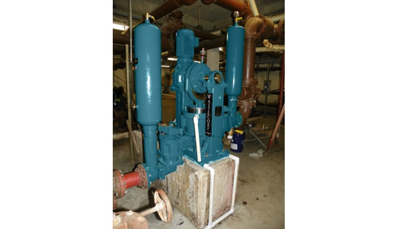 PE-1141 SS Space Saver Plunger Pumps 0