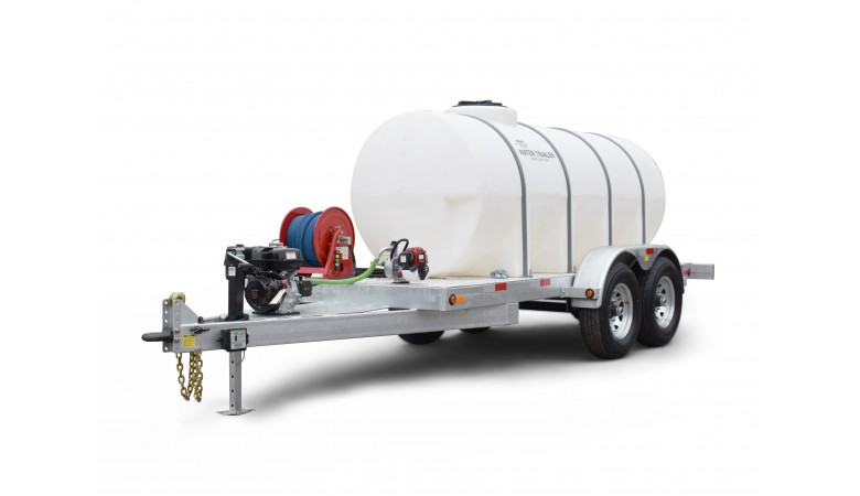 1025 Gallon Water Trailer 