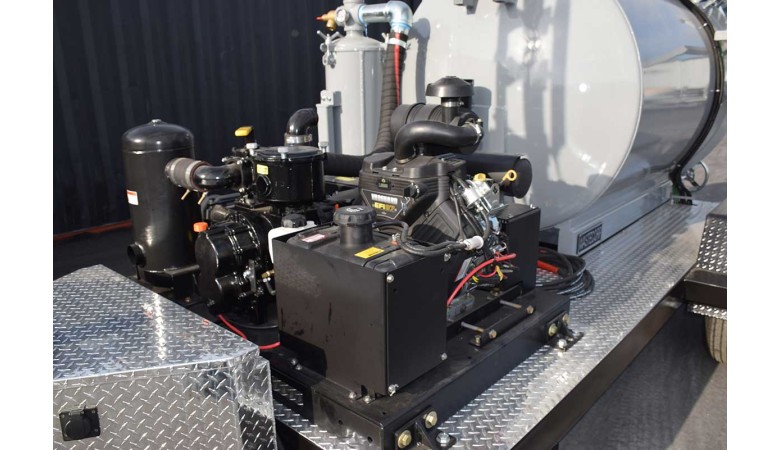 TVP-800HV-DT Hydrovac Trailer 0