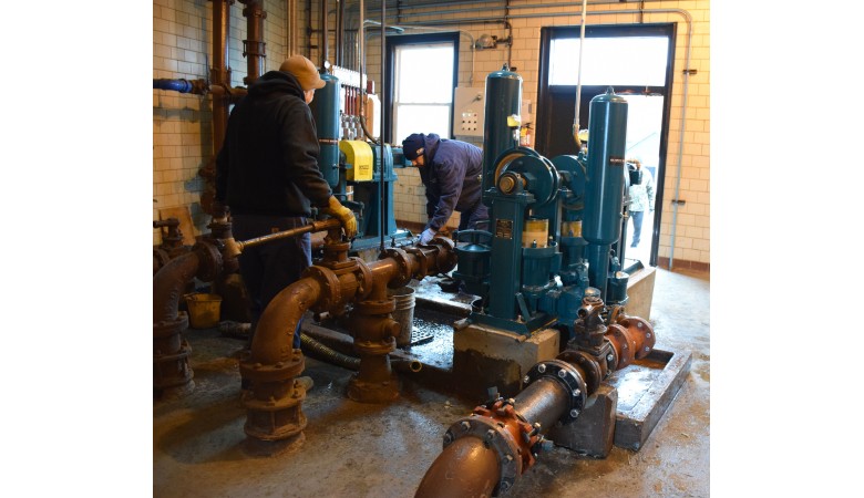 Sludge Master HPE-942 Plunger Pump 0